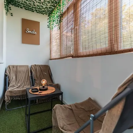 Apartment Jungle 15 Min Walk To Beach & Downtown